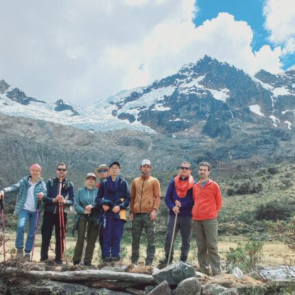 Santa Cruz Trekking with Lake 69 - 5 days
