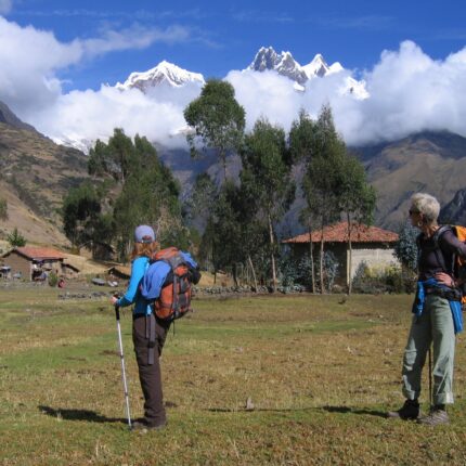 alpamayo trekking peru inkaland treks